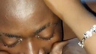 Scene#6 for video: Oral sex on a large butt